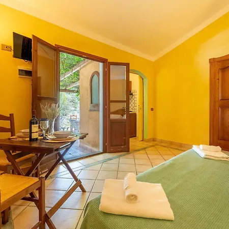 Apartament Tropical In Santa Margherita Di *