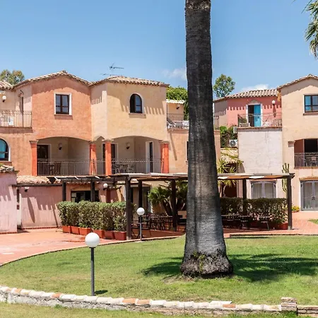 Tropical In Santa Margherita Di Pula