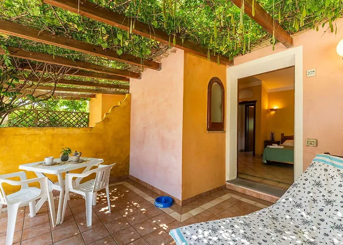 Tropical In Santa Margherita Di * Пула